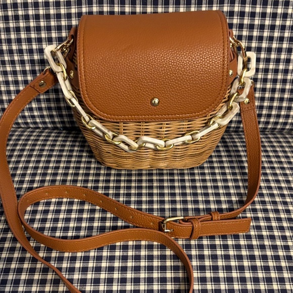 Tommy Bahama Handbags - Tommy Bahama Brown Leather and Wicker Crossbody Bag